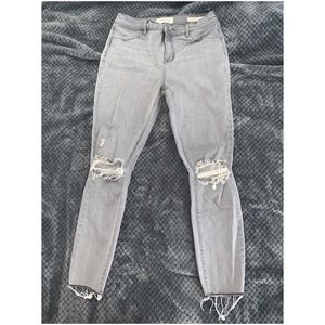 Ankle length skinny jeans
